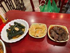 -金杨拉面王小吃面馆·牛三宝面·红烧牛肉粉