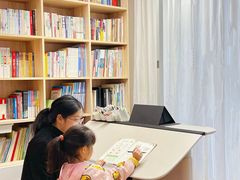 -康朴乐儿童学习桌椅(蓝色港湾店)