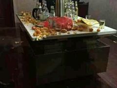 -朱古力纯K量贩式KTV(国庆中路店)