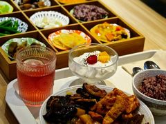 -轻蔬不用等·素食(江苏路店)