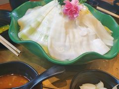 竹笋-手选潮汕鲜活牛肉火锅(二七广场店)