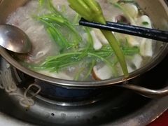 -老石黑山羊毛驴肉火锅(金凯广场店)