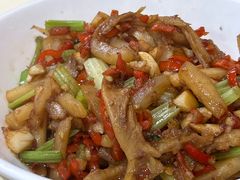 -笨罗卜浏阳菜馆(龙华鹏润达店)