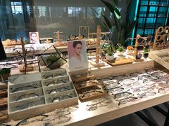 -Trend1881视光·蔡司视觉(领展广场店)
