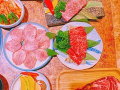 -炼火烤肉店