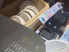 -魔都三兄弟酸辣粉·蘸卤炸串(虹桥万科店)