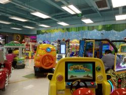 -莫莉幻想儿童乐园(青岛金茂湾店)