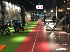 -VLines耀能运动24小时·月付制健身(京广桥店)