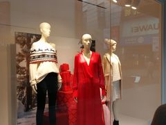 -H&M(天一广场店)