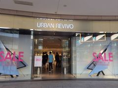 -URBAN REVIVO(七宝领展广场店)