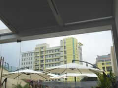 -UNI UNI(环亚凯瑟琳店)