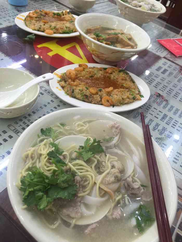 人民大厦美食菜馆-"今天过来陆丰出差,中午到人民大厦吃午餐,.