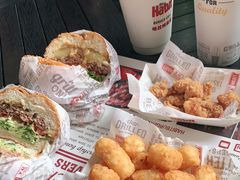 -The Habit Burger Grill 哈比特汉堡(爱琴海店)