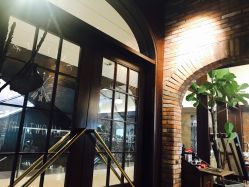 -THE BARN大屋理发馆