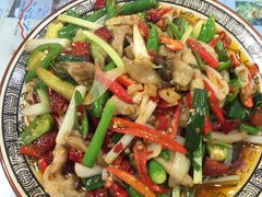 -乡土特色.冷锅鱼.牦牛肉汤锅