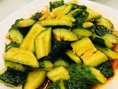 蒜泥拍黄瓜-京门老爆三·铜锅涮肉 爆肚(望京店)