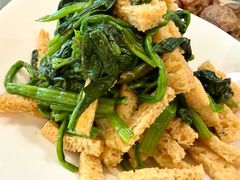 -汗腾格里·风味餐厅(新疆驻京办店)