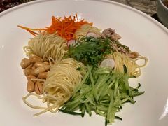 鸡丝拌面-桂满陇天书(南京德基旗舰店)