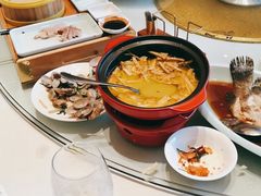 -梦都海鲜酒家(万达广场江桥店)