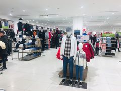 -优衣库(郑州二七万达广场店)
