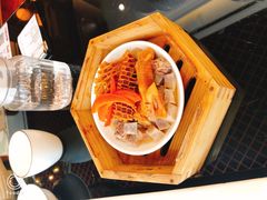-玉兰苑一等茶餐厅