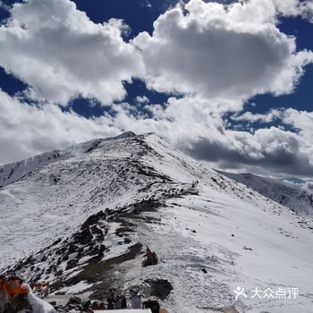 从成都—康定—折多山—新都桥—塔公草原—墨石公园—经