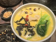 -云海肴·汽锅鸡·云南代表菜(曲江大悦城店)