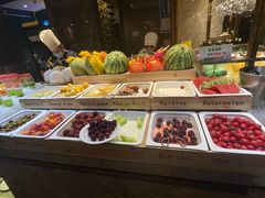 -半岛翡丽海鲜自助餐厅(观风亭店)