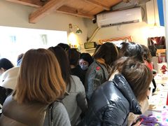 -LADY FAFA(巨鹿路陕西南路路口店)