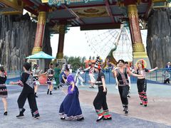 -七彩云南欢乐世界