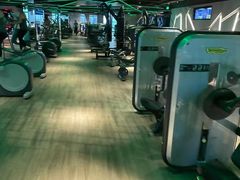 -W FITNESS 威尔仕健身·游泳(老西门新苑店)