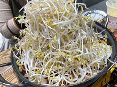 -吴草鸡爪오초닭발韩食堂(融恒盈嘉中心店)