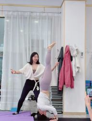 -亚太瑜伽普拉提学院