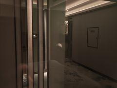 -浅深(世茂滨江精品店)