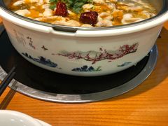 -龙梅肥肠鱼(明瓦廊店)