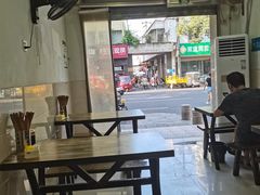 -杨家米粉(千禧公寓店)