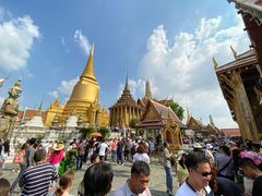 -皇家田广场(อนุสาวรีย์ทหารอาสา)