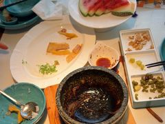 -荷塘秋月·本帮江浙菜(国权路店)