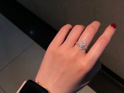 -威德钻石-克拉钻大本营(南京东路店)