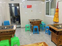 -石灰市毛记烧鸡公(解放碑店)