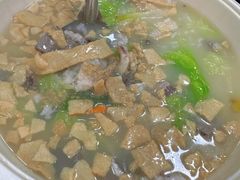 -官塘陈记鱼生·潮汕砂锅粥·牛肉火锅(潮枫路总店)