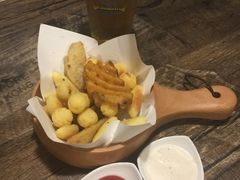 -HIGH FIVE哈福手工汉堡(桂林路店)