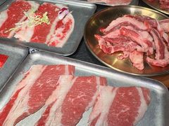 -何发发和牛烧肉·鳗鱼榴莲放题自助(乐峰广场店)