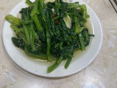 -尕有炕锅烤羊肉