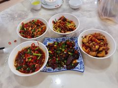 -红色湘菜馆(春风店)