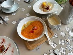 -穹六人间 people 6(岳阳路店)