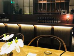 -来龙里 精致 东南亚餐室(万象城店)