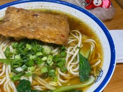 -傻根大肉面(三美店)