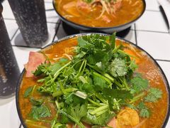 -肥汁米蘭香港米线(长宁来福士店)