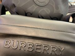 -BURBERRY(上海港汇恒隆广场店)
